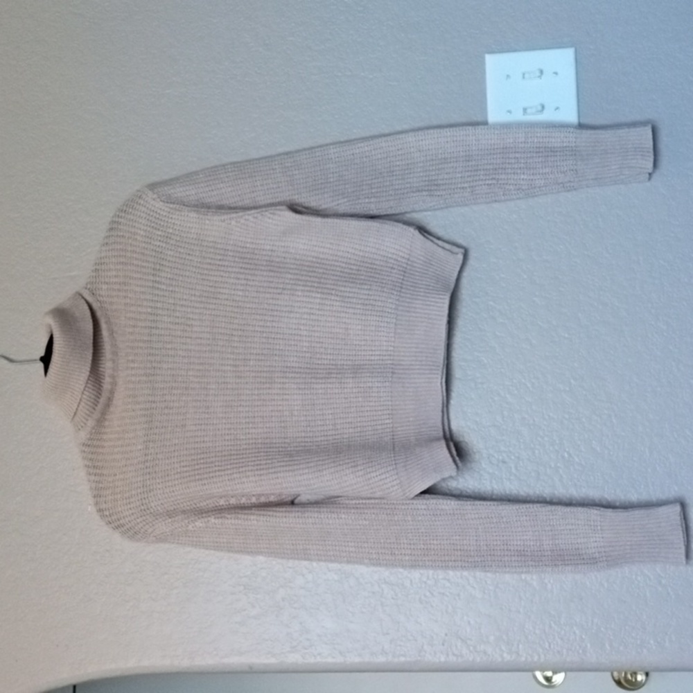 UK 2 LA| Ladies| Turtleneck Cropped Sweater
